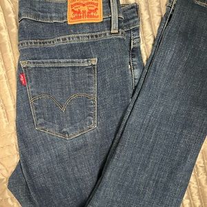 Levi's 311